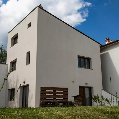 Θέρετρο The Florence Hills & Wellness 4*