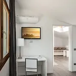 The Florence Hills & Wellness