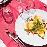 The Florence Hills & Wellness Resort
