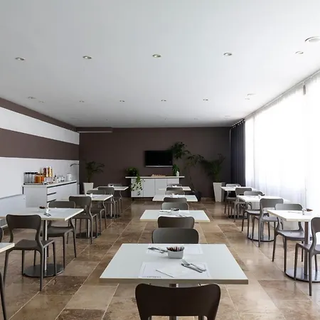 The Florence Hills & Wellness Resort Pelago