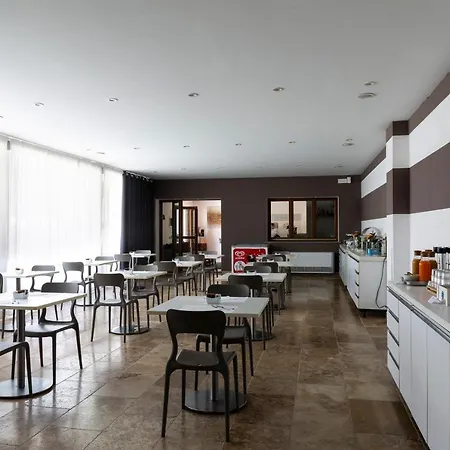 The Florence Hills & Wellness 4*