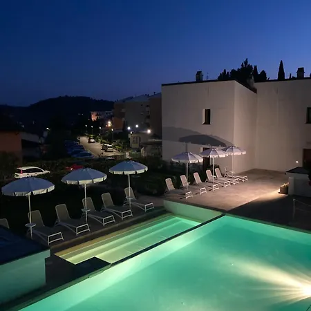 The Florence Hills & Wellness