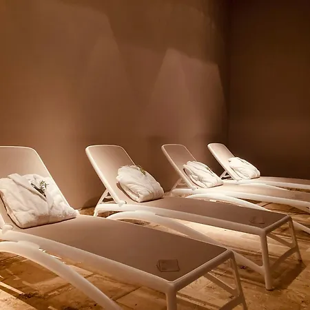 Resort The Florence Hills & Wellness 4*