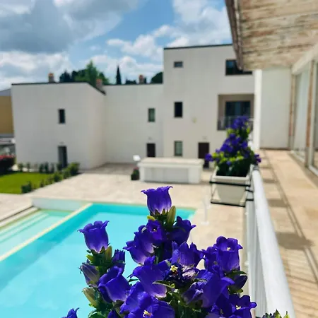 The Florence Hills & Wellness אתר נופש