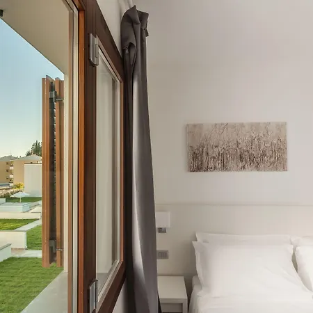 The Florence Hills & Wellness אתר נופש 4*