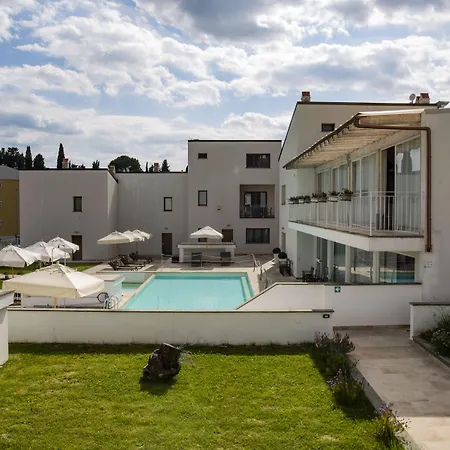 The Florence Hills & Wellness Pelago