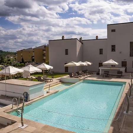 The Florence Hills & Wellness אתר נופש 4*