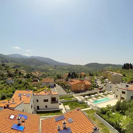 The Florence Hills & Wellness Resort 4*
